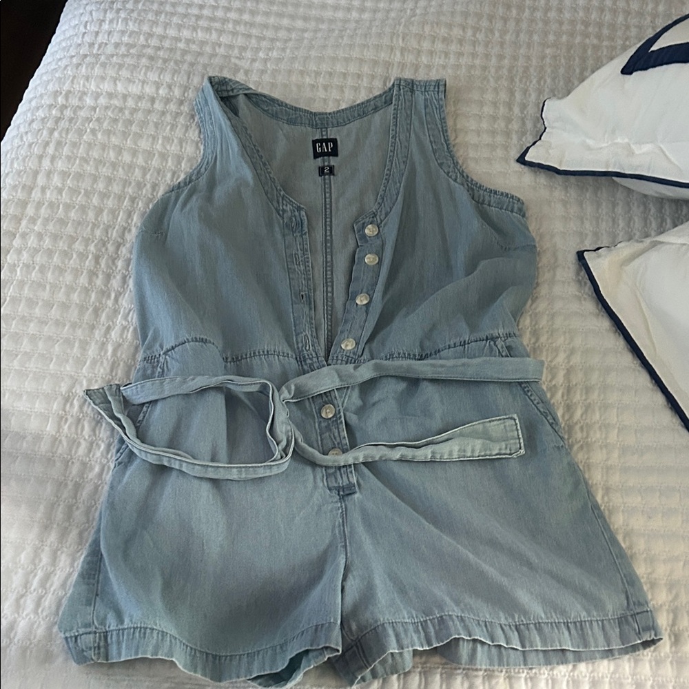 GAP Women’s Light Blue Denim Romper One-Piece